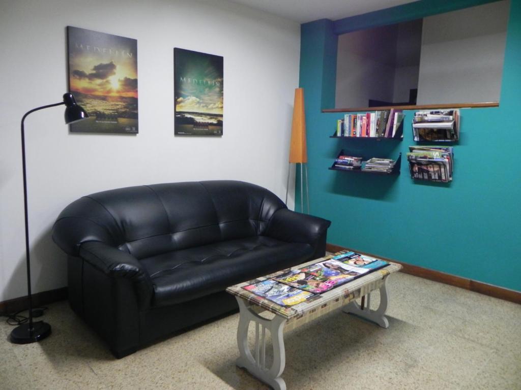 Hostal Tamarindo Itagüí Bagian luar foto