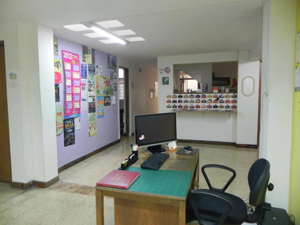 Hostal Tamarindo Itagüí Bagian luar foto